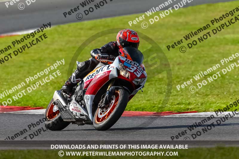 enduro digital images;event digital images;eventdigitalimages;no limits trackdays;peter wileman photography;racing digital images;snetterton;snetterton no limits trackday;snetterton photographs;snetterton trackday photographs;trackday digital images;trackday photos